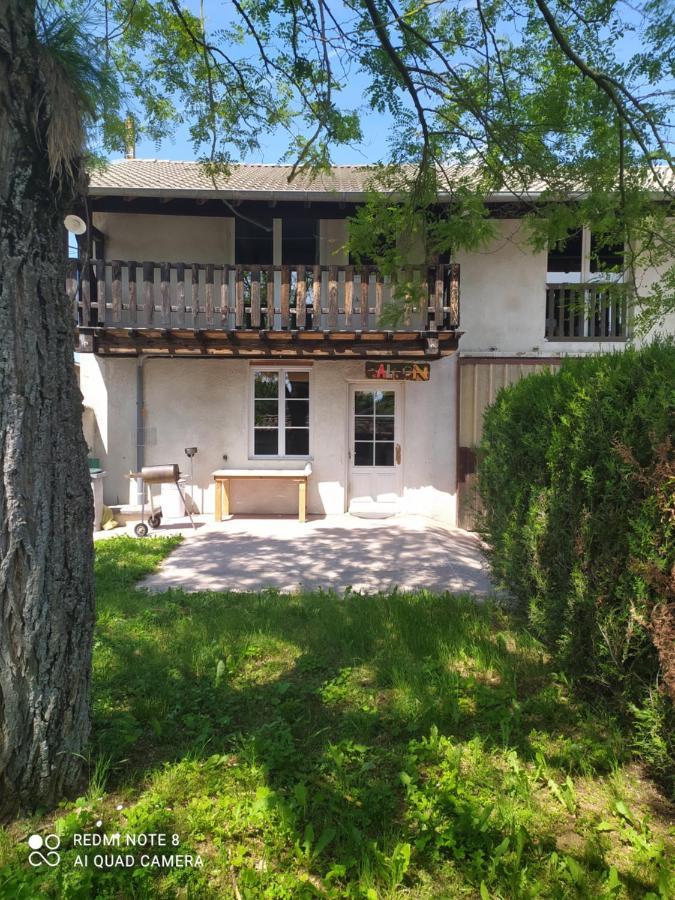 فندق Le Saloon Chazey-sur-Ain المظهر الخارجي الصورة